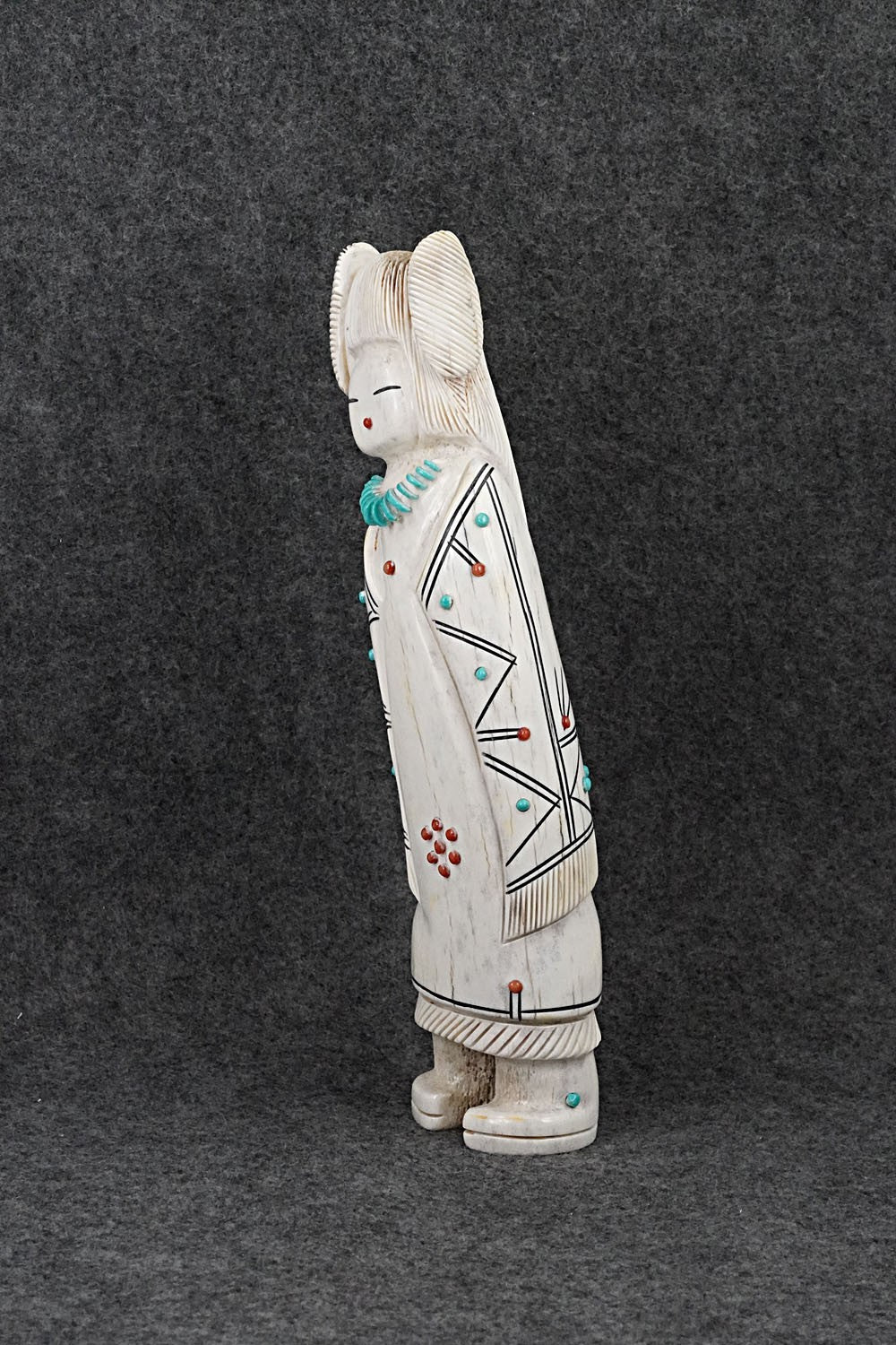 Corn Maiden Zuni Fetish Carving - Claudia Peina