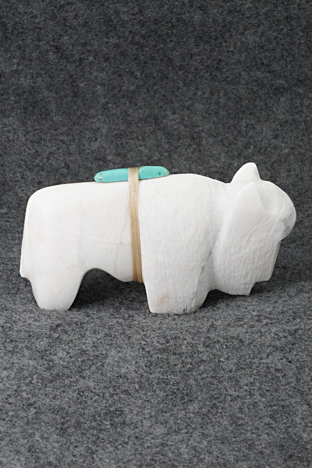 Buffalo Zuni Fetish Carving - Herbert Halate
