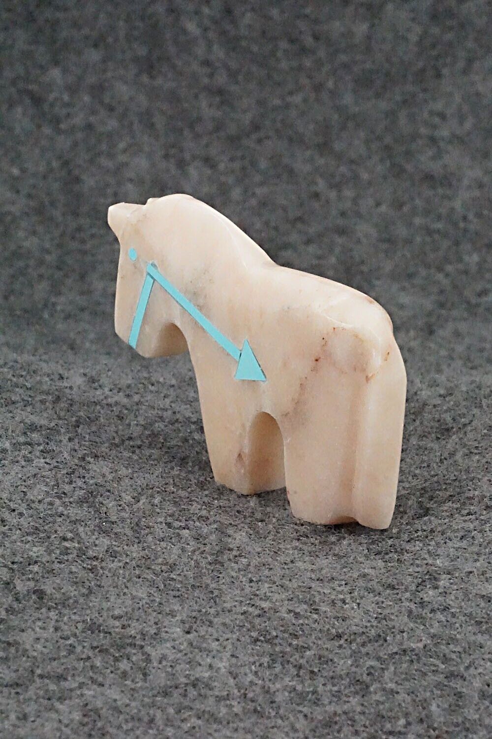 Horse Zuni Fetish Carving - Bernard Laiwakete