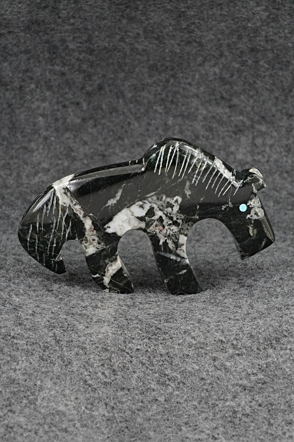 Horse Zuni Fetish Carving - Kenric Laiwakete