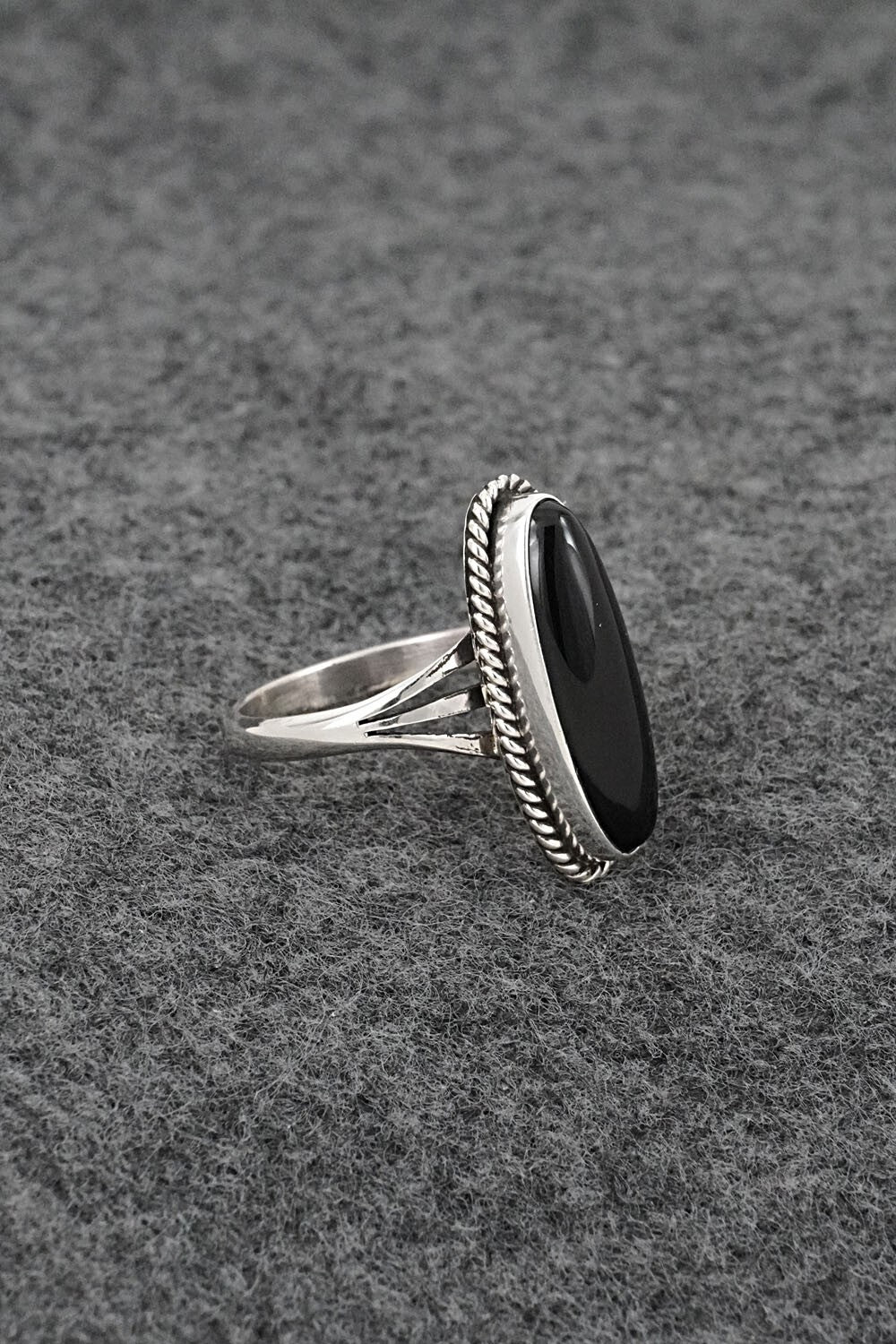 Onyx & Sterling Silver Ring - Mathew Gordon - Size 6.75