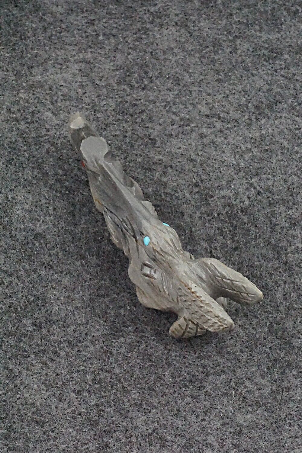 Hummingbird Zuni Fetish Carving - Cody Cheama