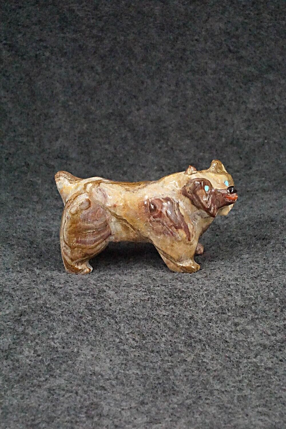 Bobcat Zuni Fetish Carving - Freddie Leekya
