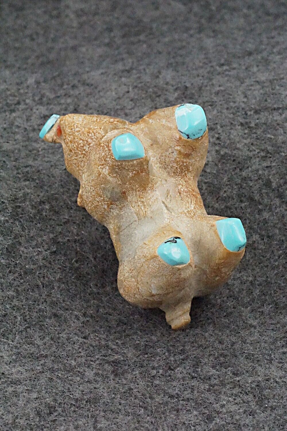 Pig Zuni Fetish Carving - Freddie Leekya