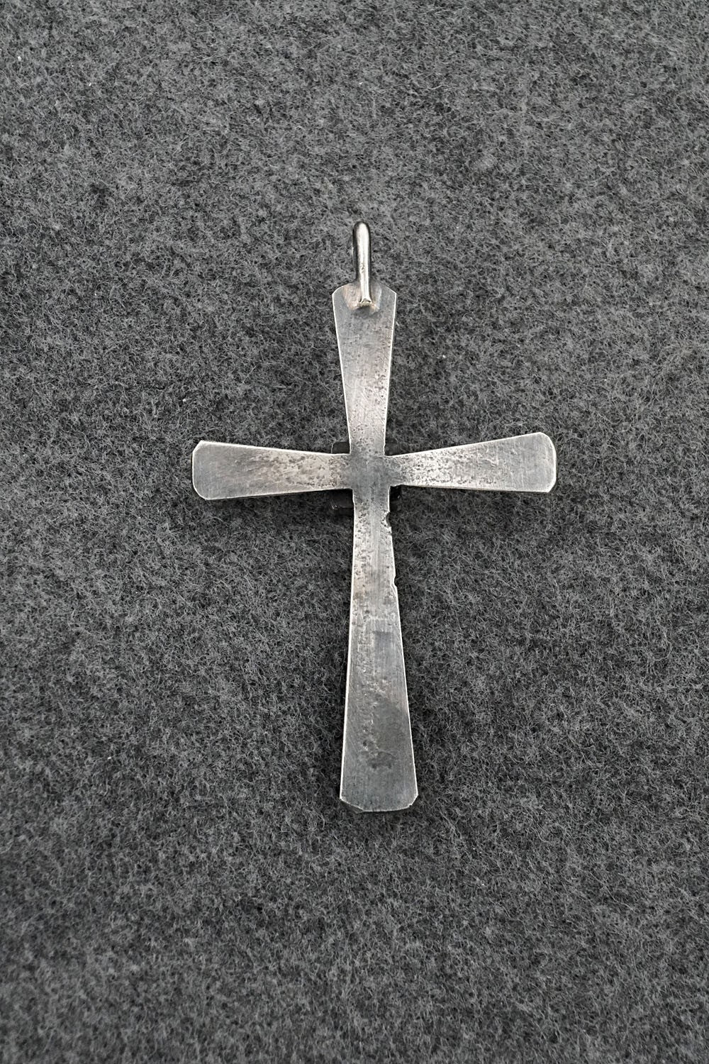 Turquoise & Sterling Silver Pendant - Raymond Betsoi