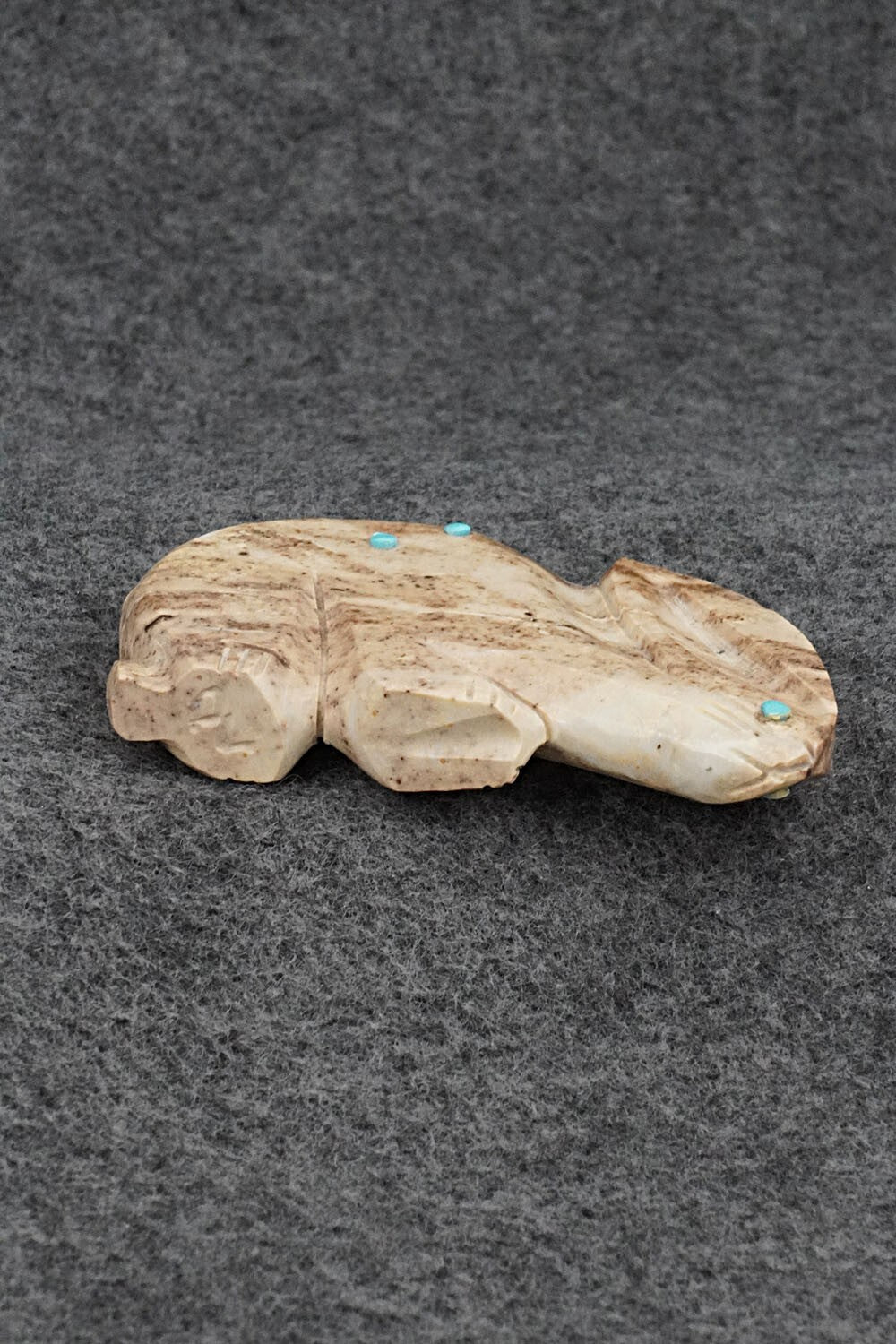 Rabbit Zuni Fetish Carving - Danette Laate