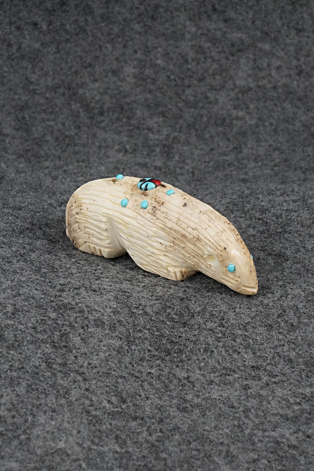 Porcupine Zuni Fetish Carving - Danette Laate