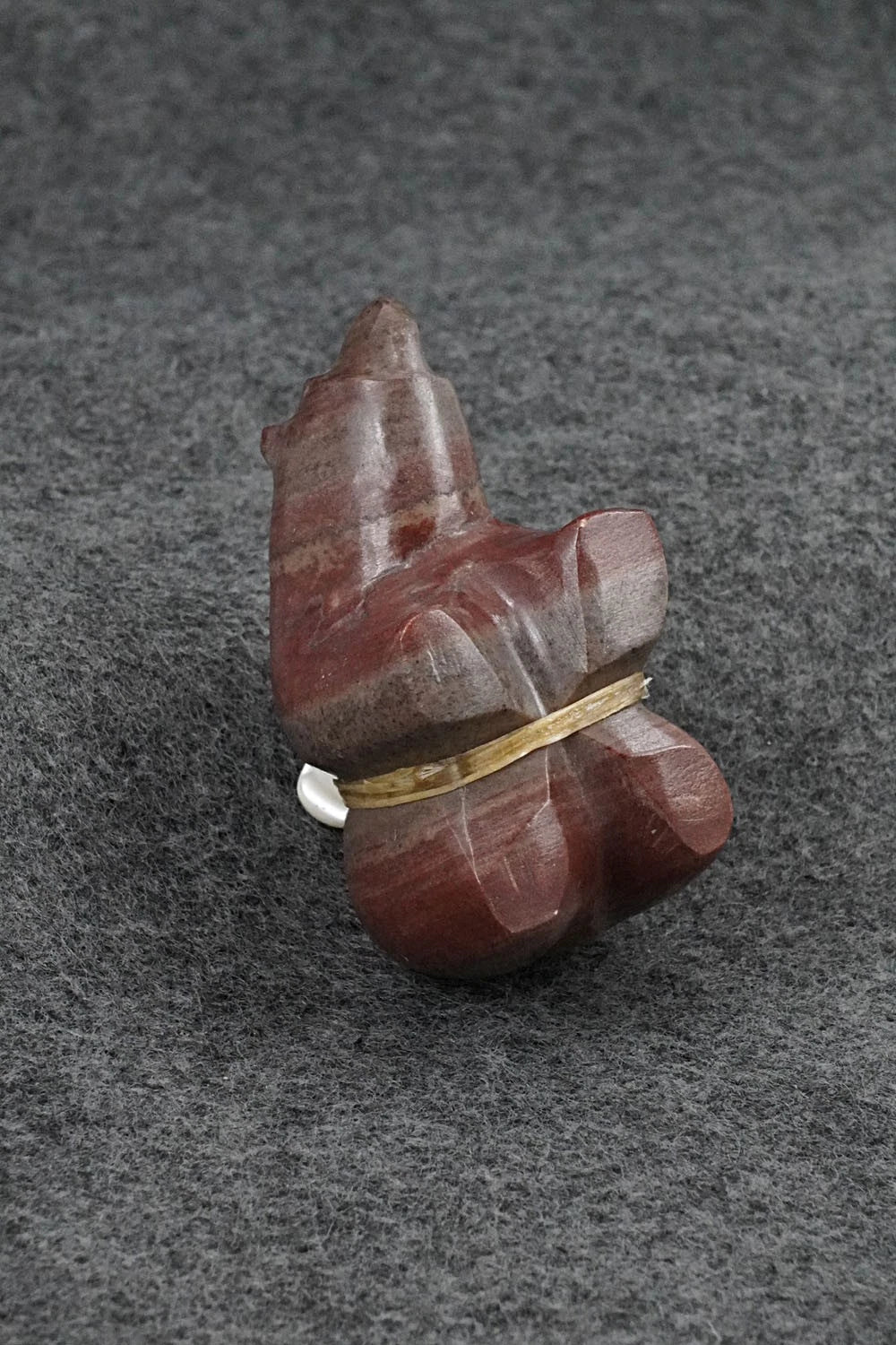 Bear Zuni Fetish Carving - Farlan & Paulette Quam