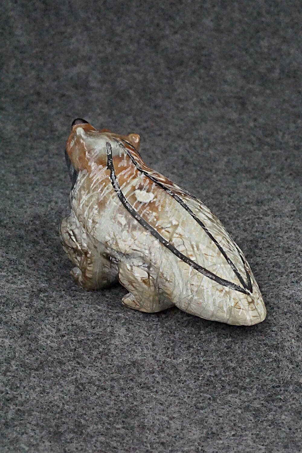 Badger Zuni Fetish Carving - Freddie Leekya