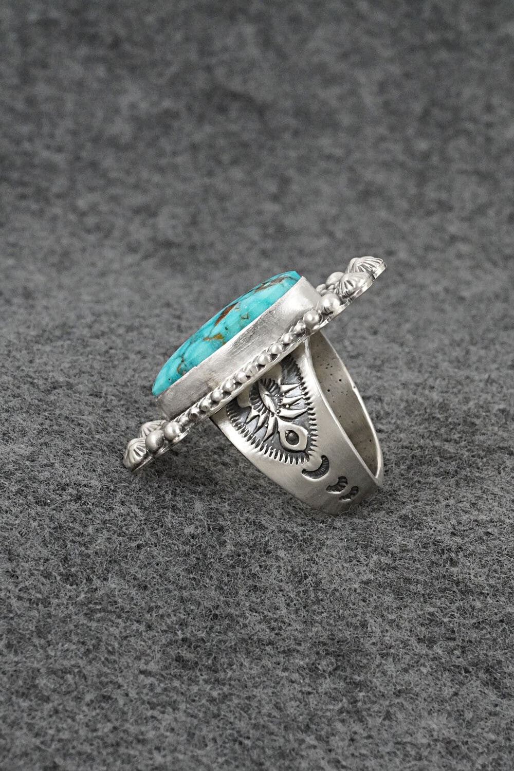 Turquoise & Sterling Silver Ring - Tom Lewis - Size 8
