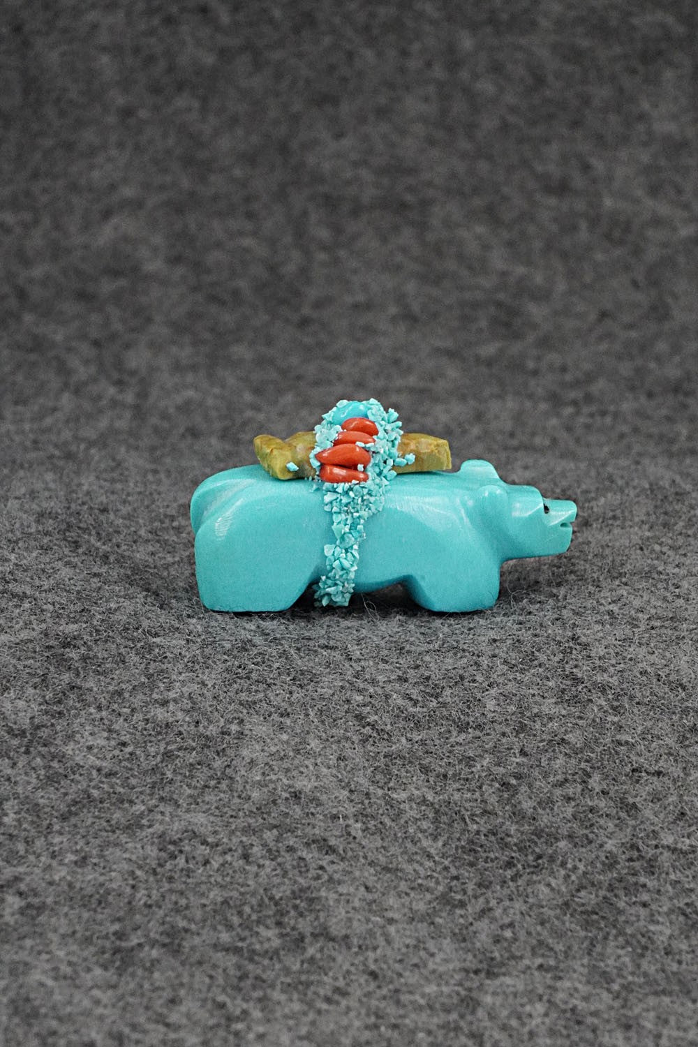 Bear Zuni Fetish Carving - Marvelita Phillips