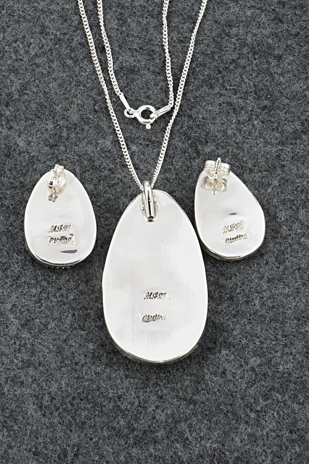 Morado & Sterling Silver Necklace and Earrings Set - Murray Hannaweeka