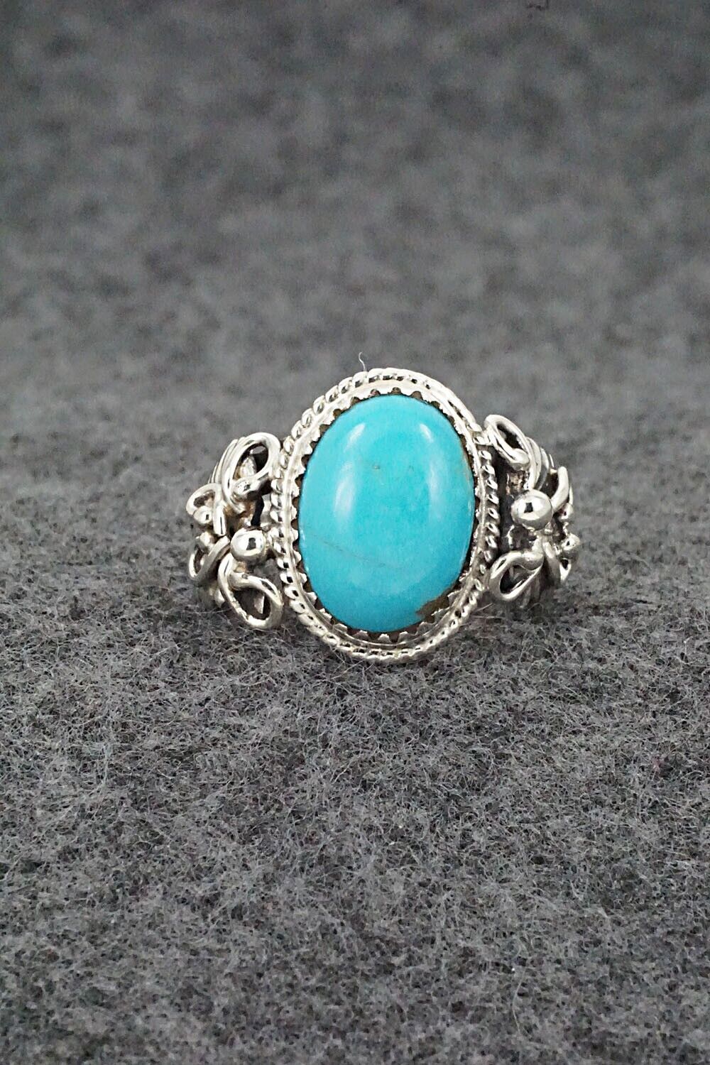 Turquoise & Sterling Silver Ring - Jeannette Saunders - Size 6.25