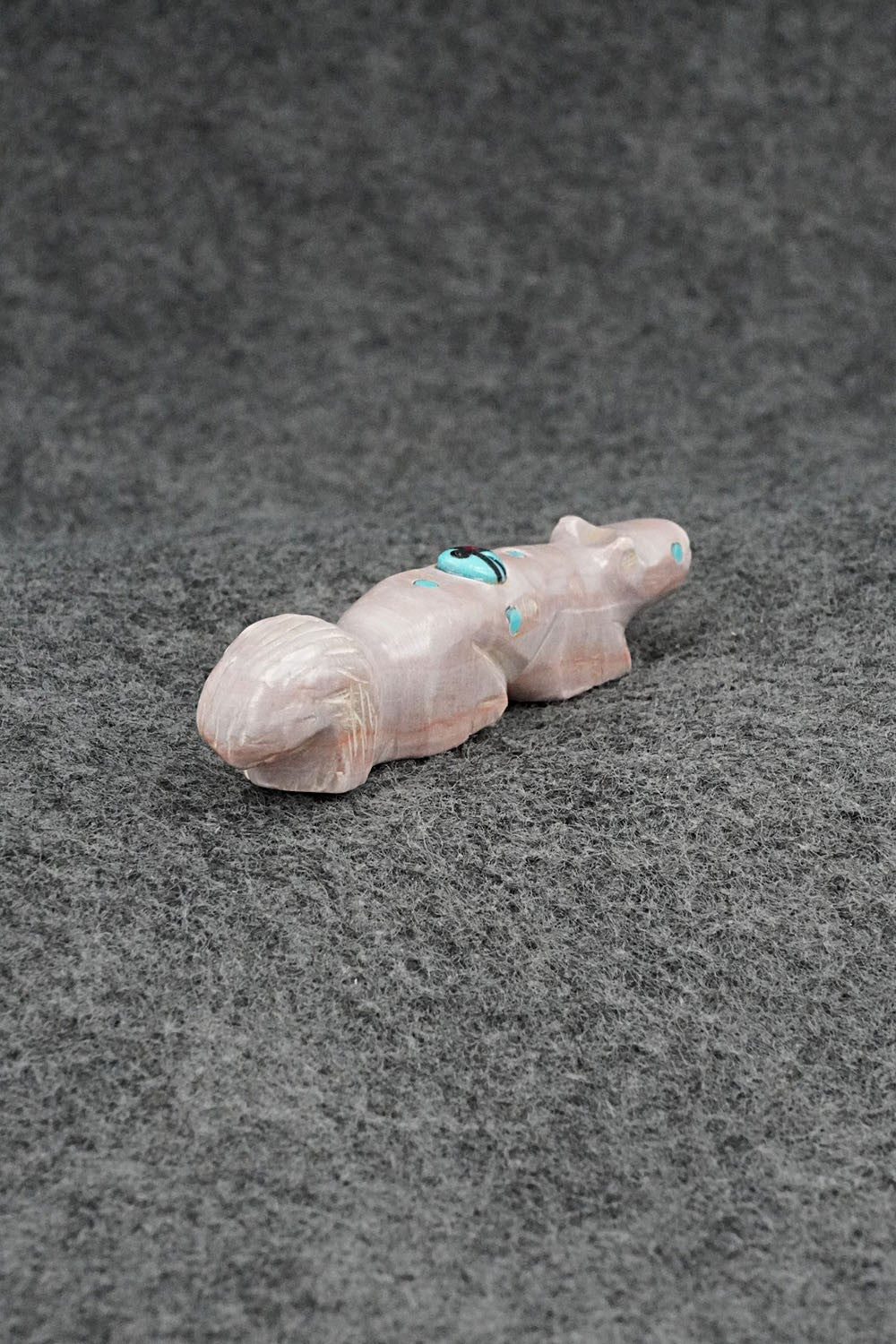 Squirrel Zuni Fetish Carving - Dannette Laate