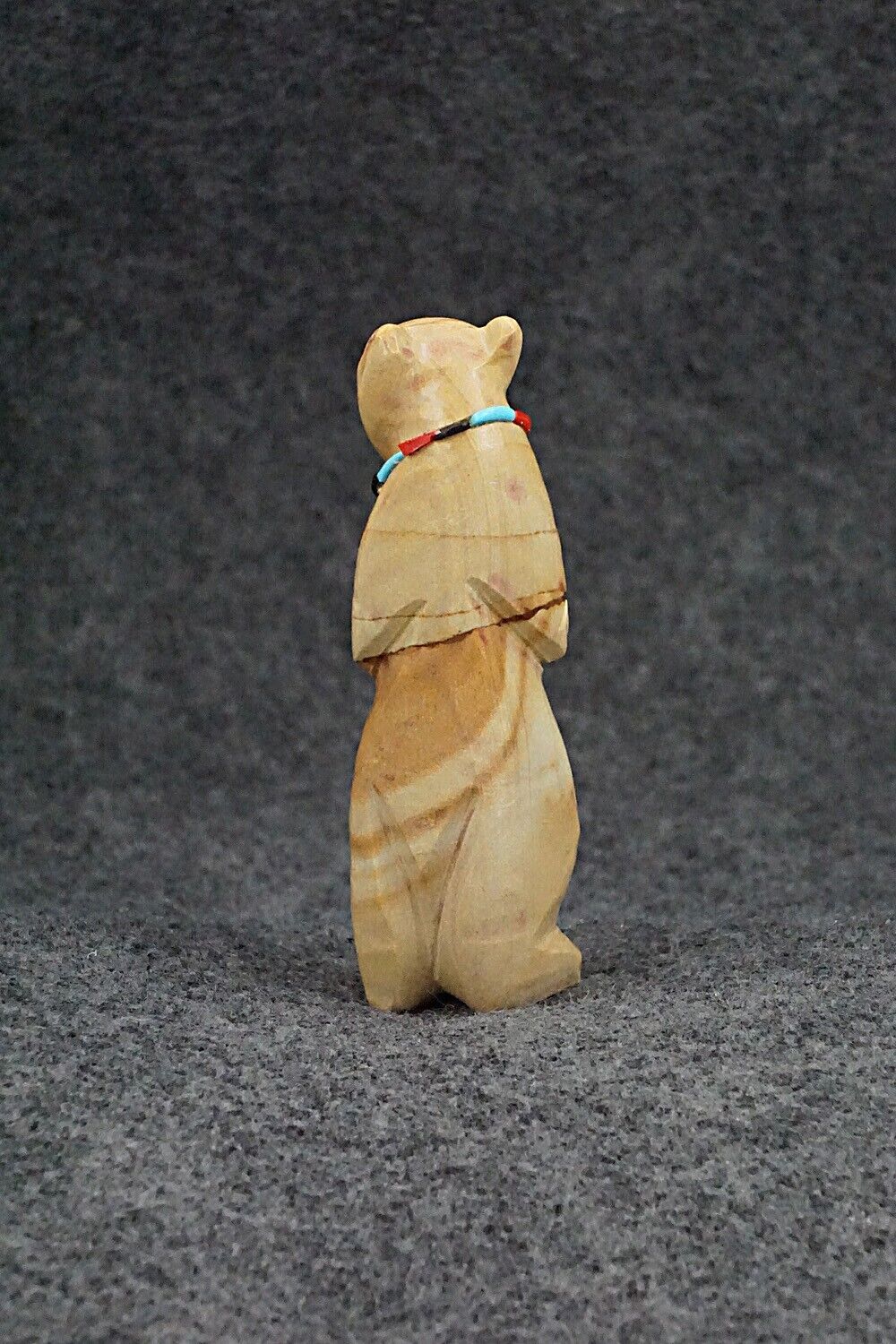 Bear Zuni Fetish Carving - Danette Laate
