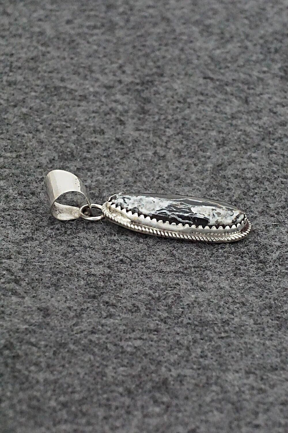White Buffalo & Sterling Silver Pendant - Ernest Hawthorne