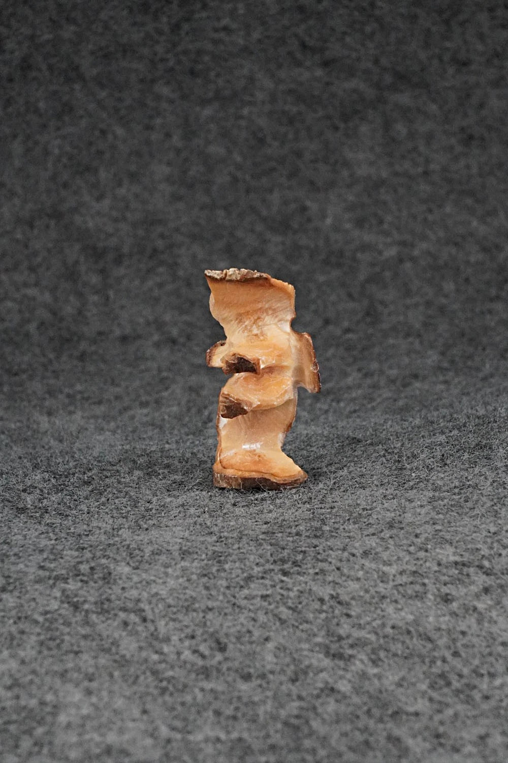 Eagle Zuni Fetish Carving - Lewis Malie