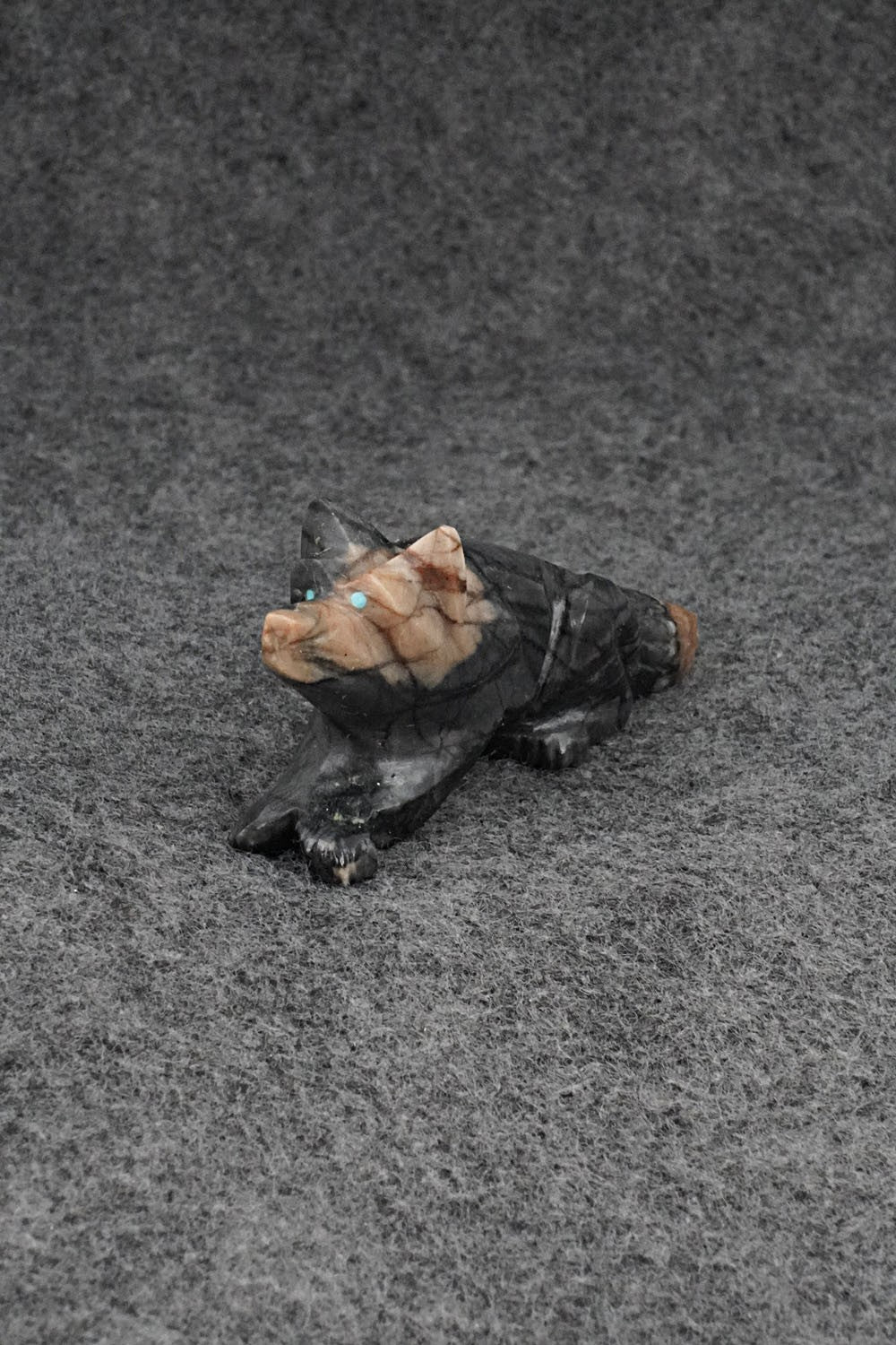 Wolf Zuni Fetish Carving - Tony Mackel