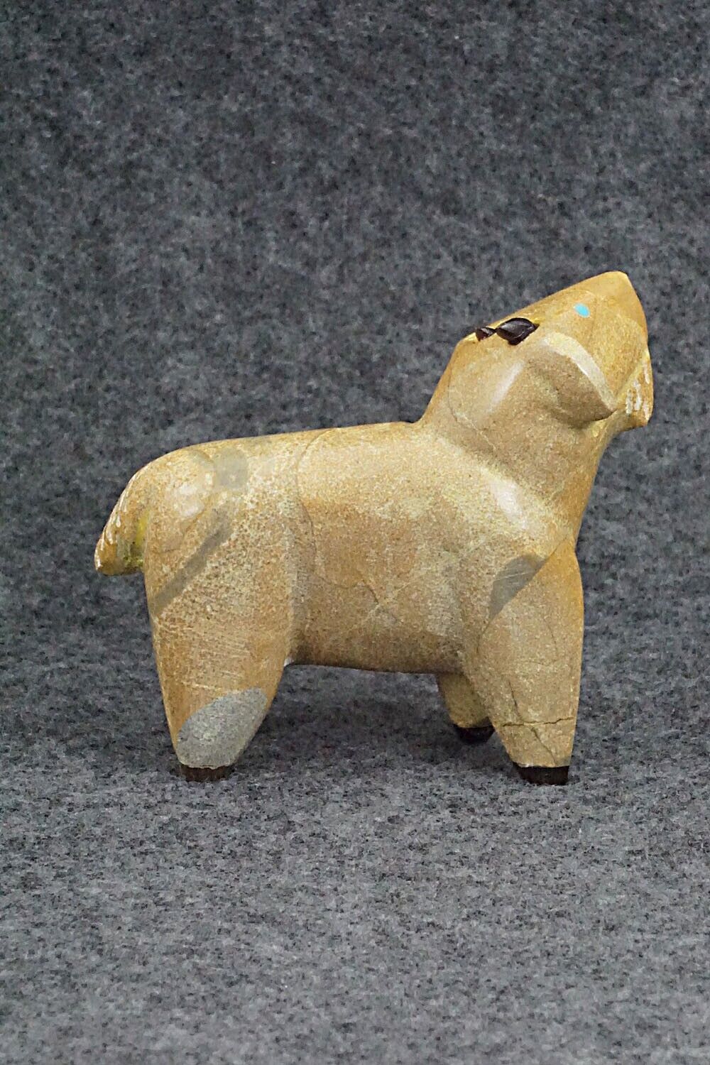 Goat Zuni Fetish Carving - Enrike Leekya