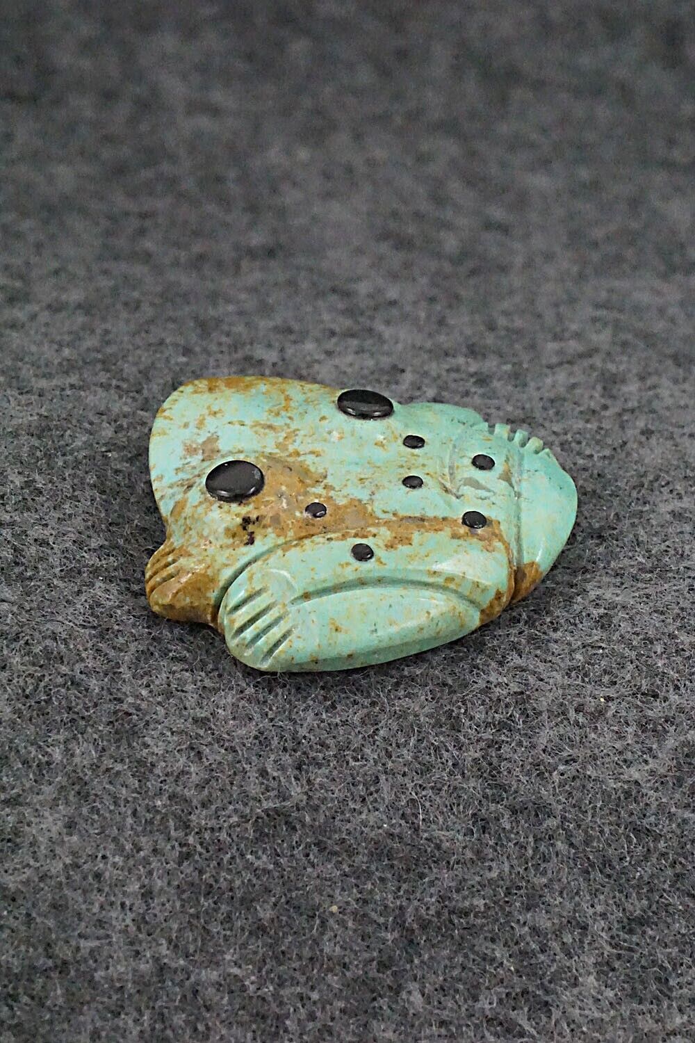 Frog Zuni Fetish Carving - Reynold Lunasee