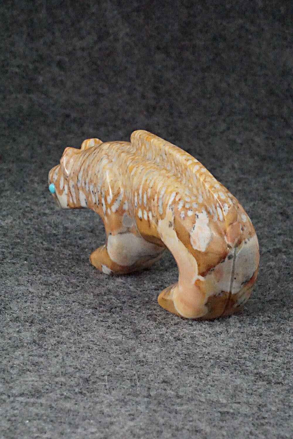 Mountain Lion Zuni Fetish Carving - Ronnie Lunasee