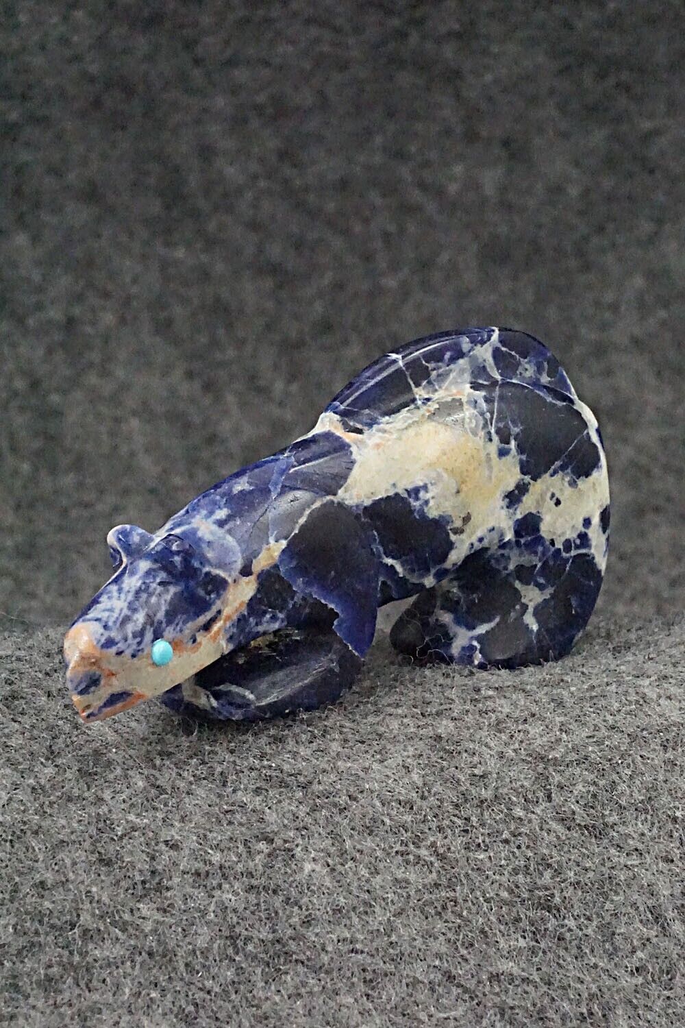 Mountain Lion Zuni Fetish Carving - Ronnie Lunasee