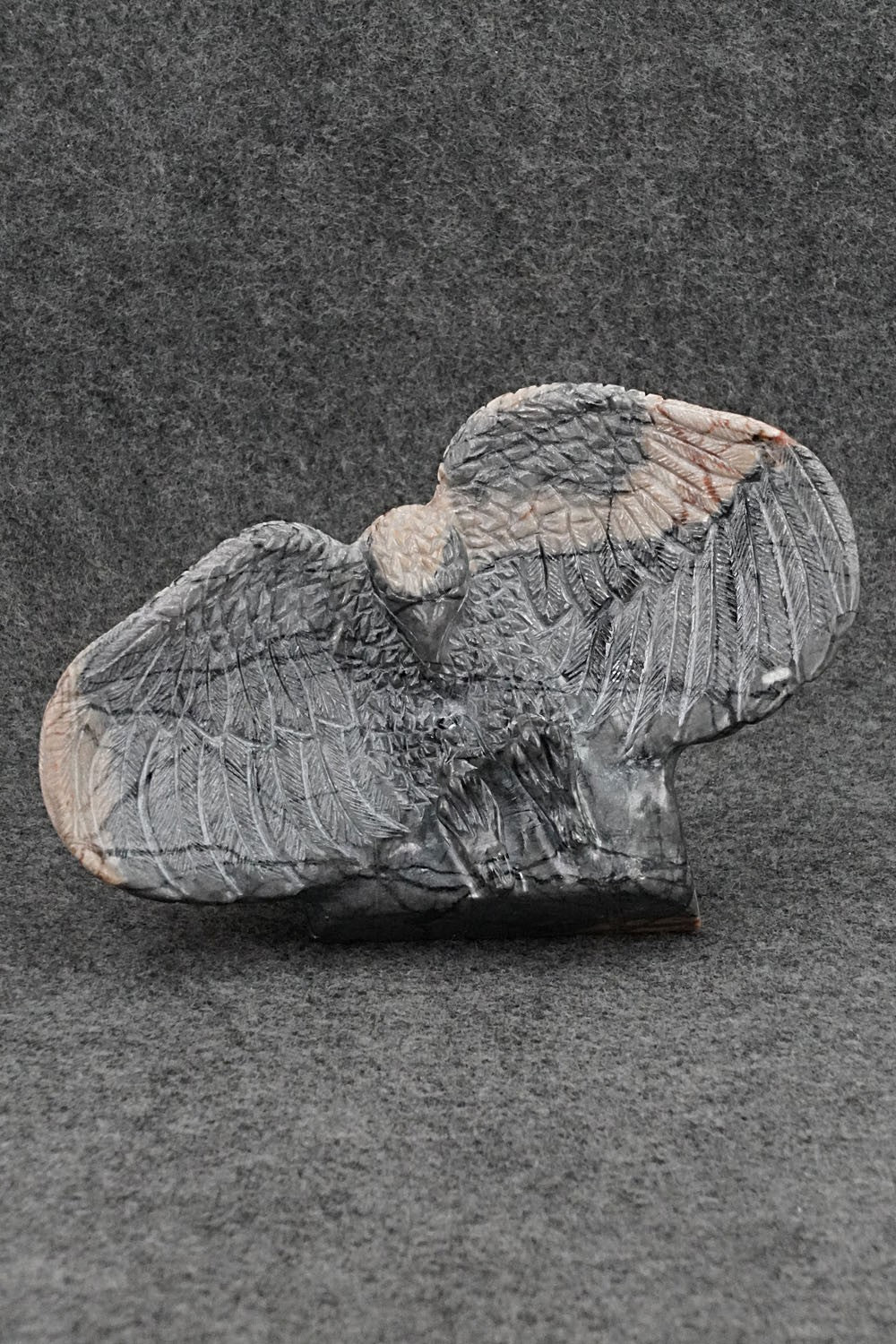 Eagle Zuni Fetish Carving - Terrance Panteah