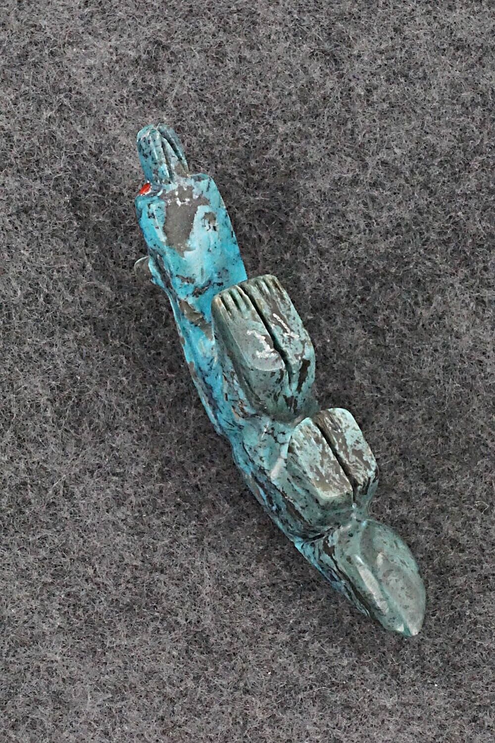 Wolf Zuni Fetish Carving - Reynold Lunasee
