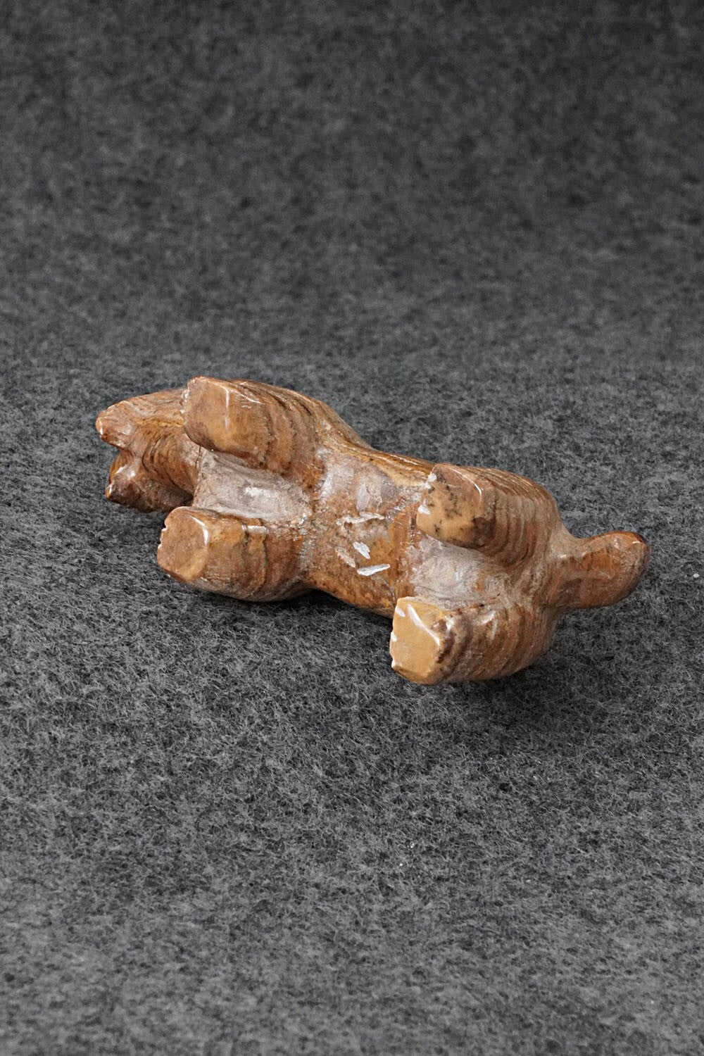 Bobcat Zuni Fetish Carving - Freddie Leekya