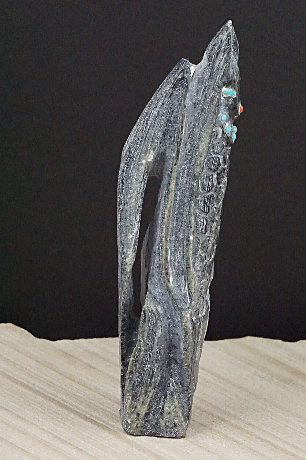 Corn Maiden Zuni Fetish Carving - Derrick Kaamasee