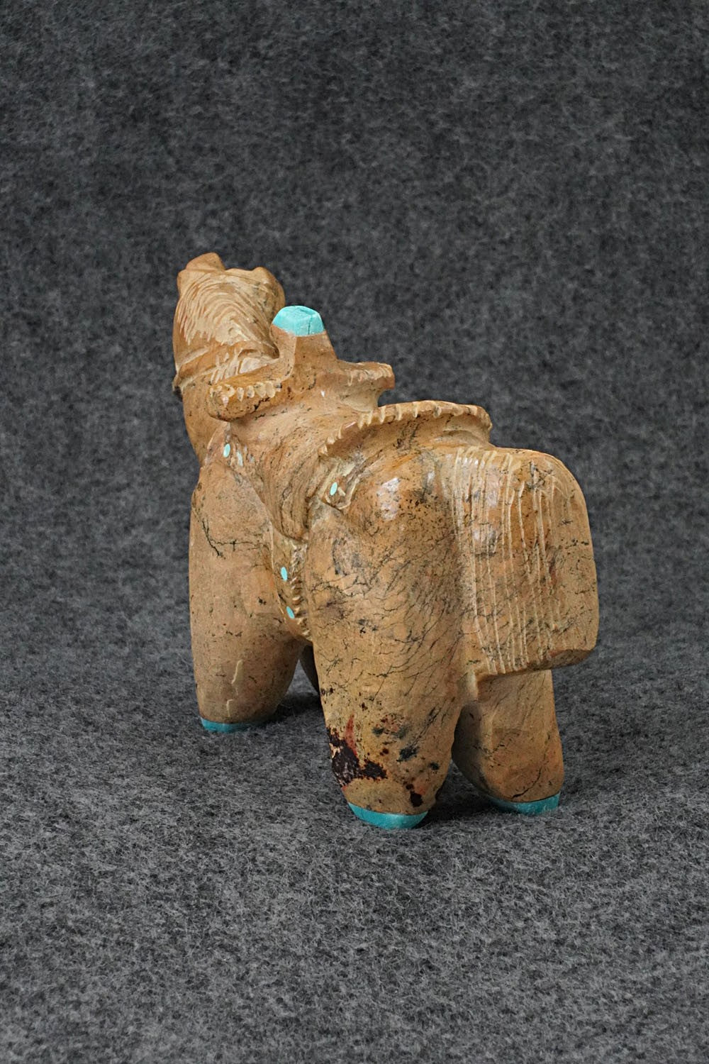 Horse Zuni Fetish Carving - Freddie Leekya