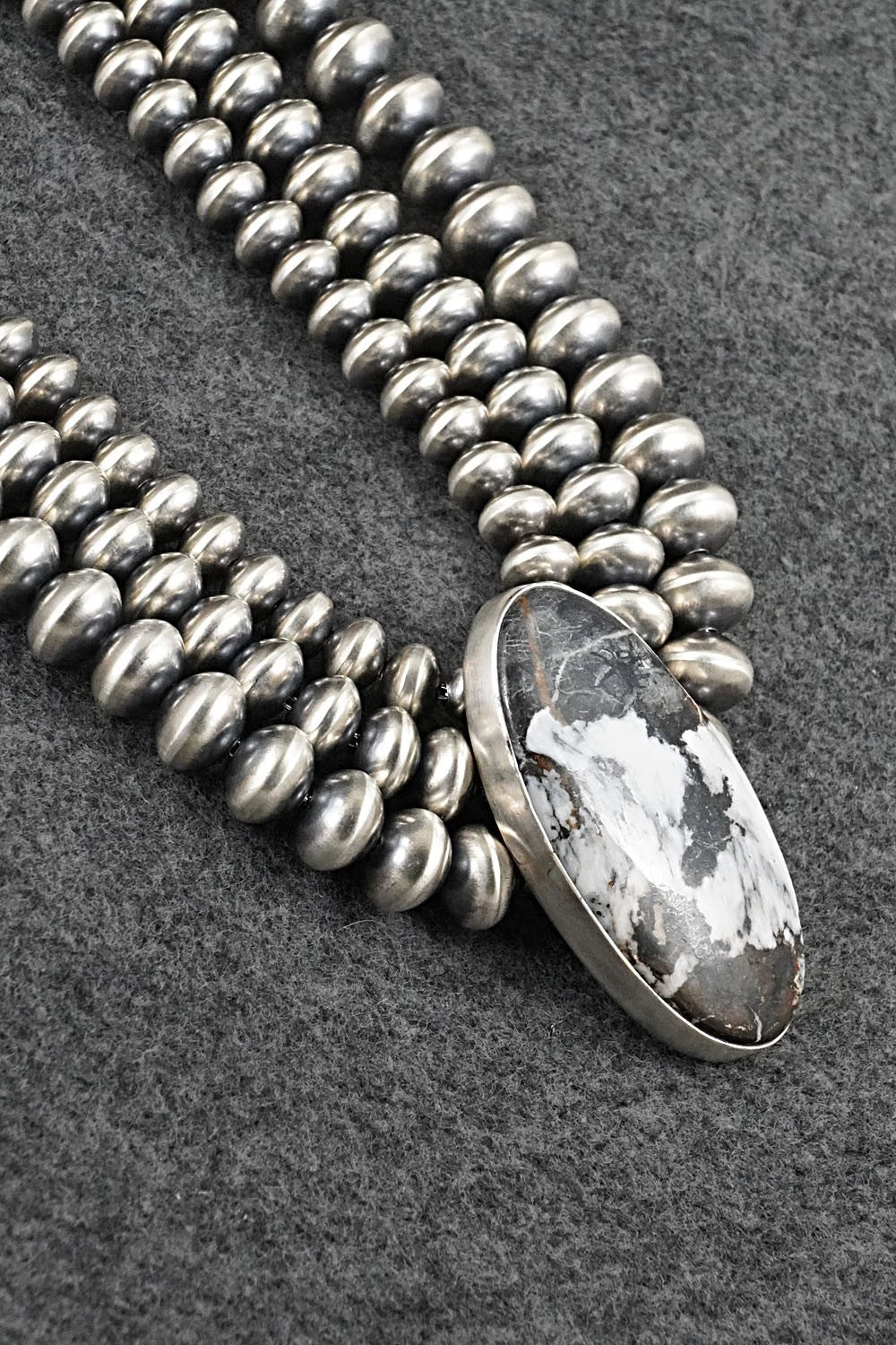 White Buffalo & Sterling Silver Navajo Pearl Necklace - Gruber & Halwood