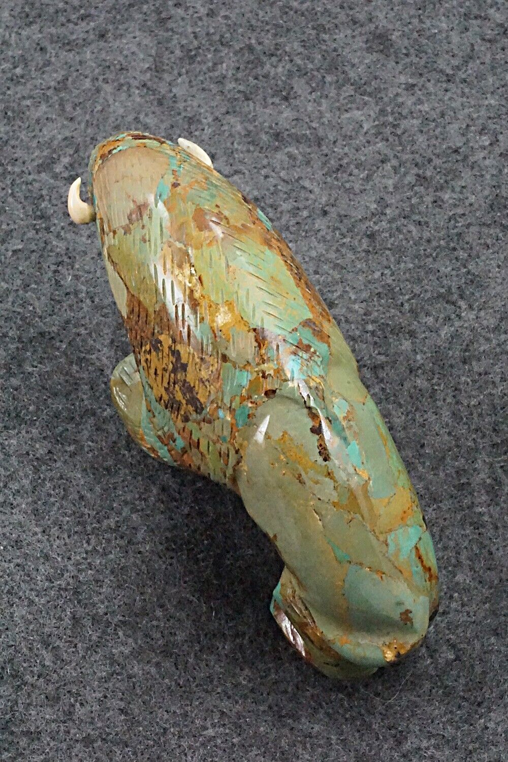 Buffalo Zuni Fetish Carving - Amos Pino