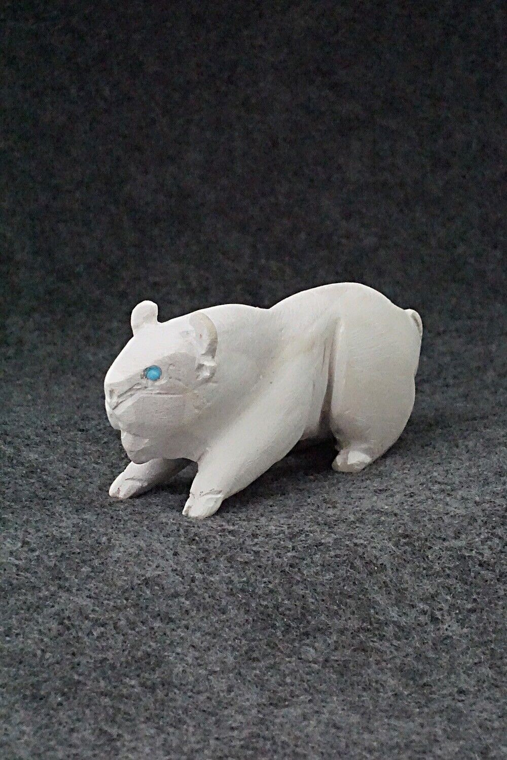 Buffalo Zuni Fetish Carving - Lance Cheama