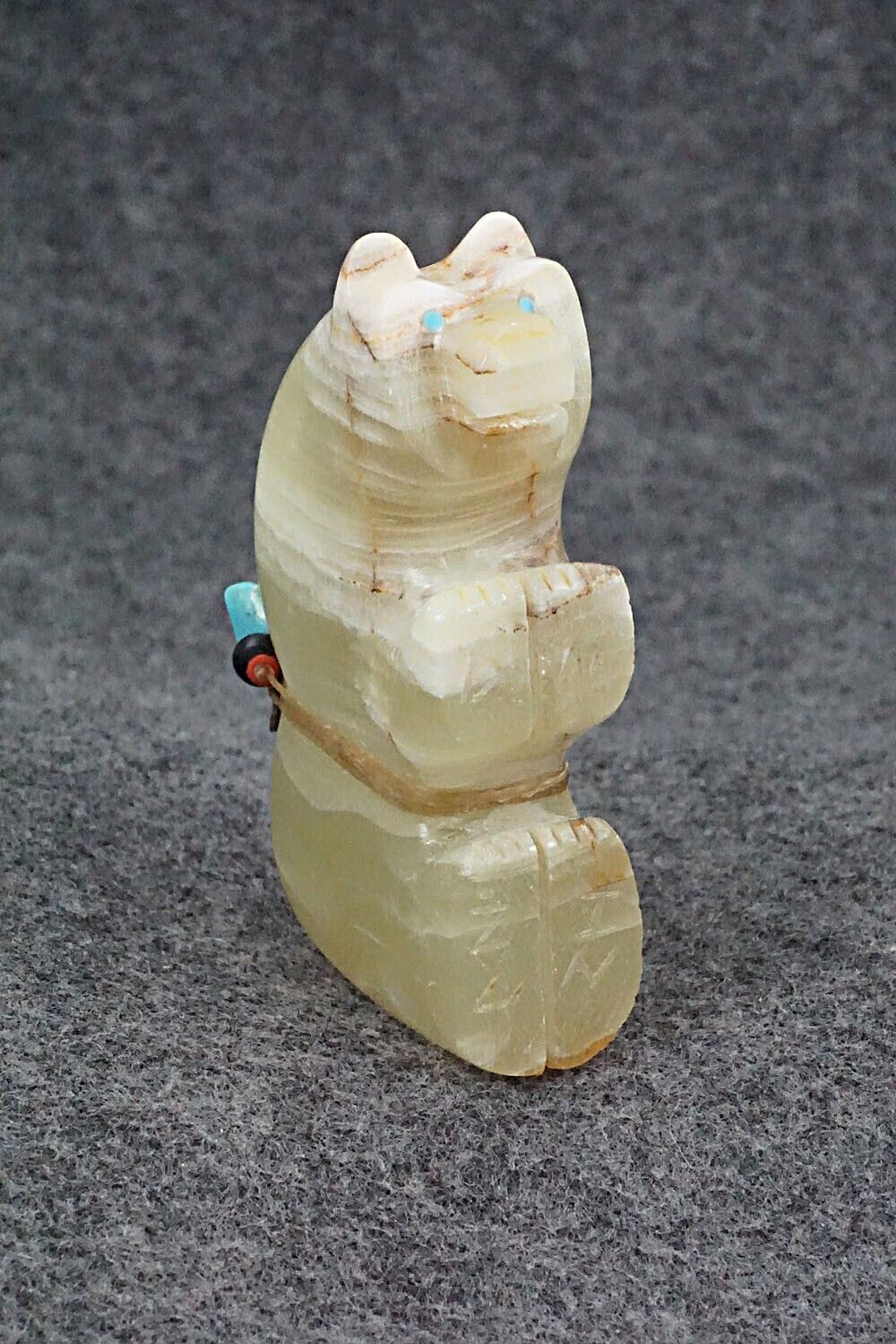Bear Zuni Fetish Carving - Douglas Martza
