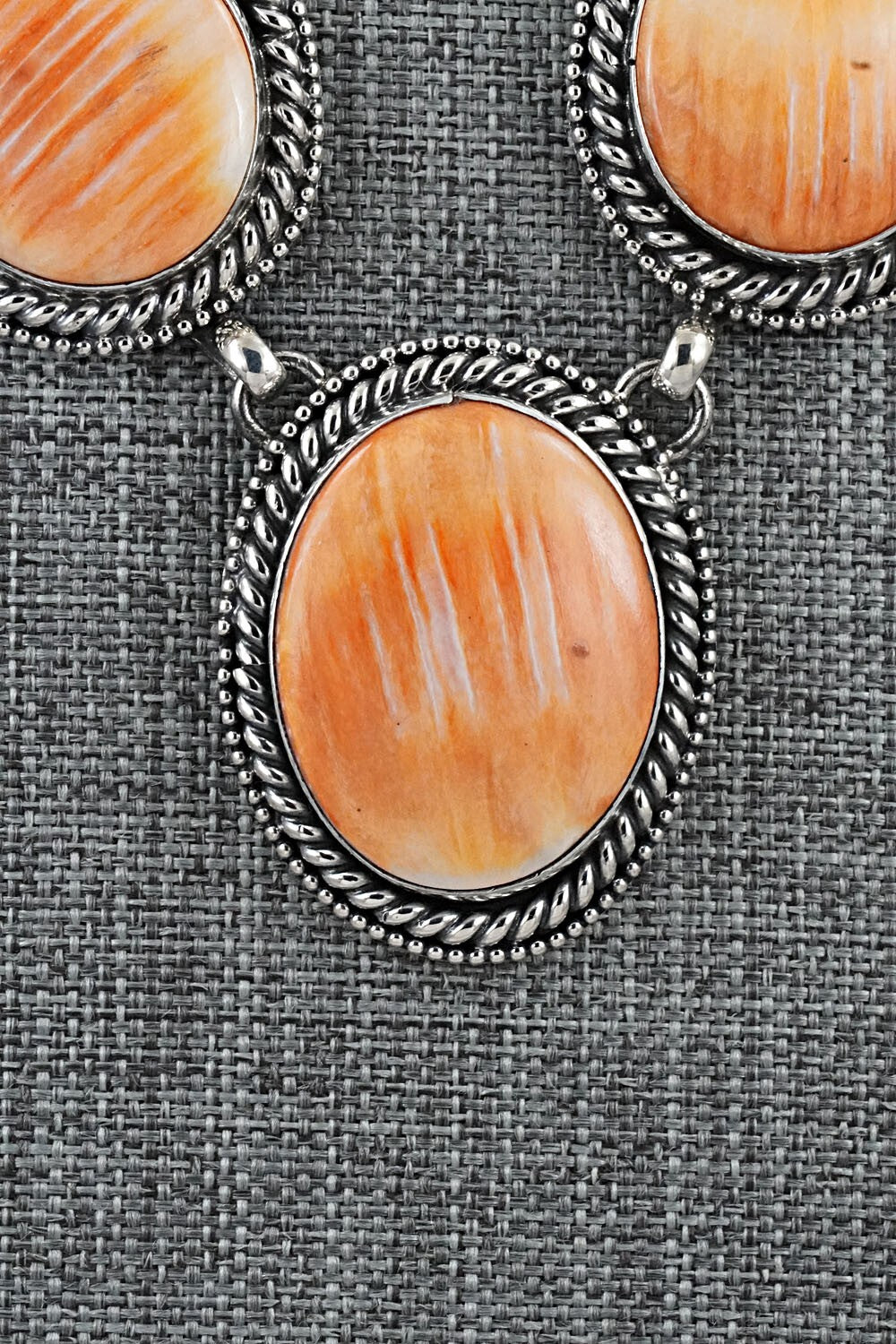 Spiny Oyster & Sterling Silver Necklace Set - Darrin Livingston