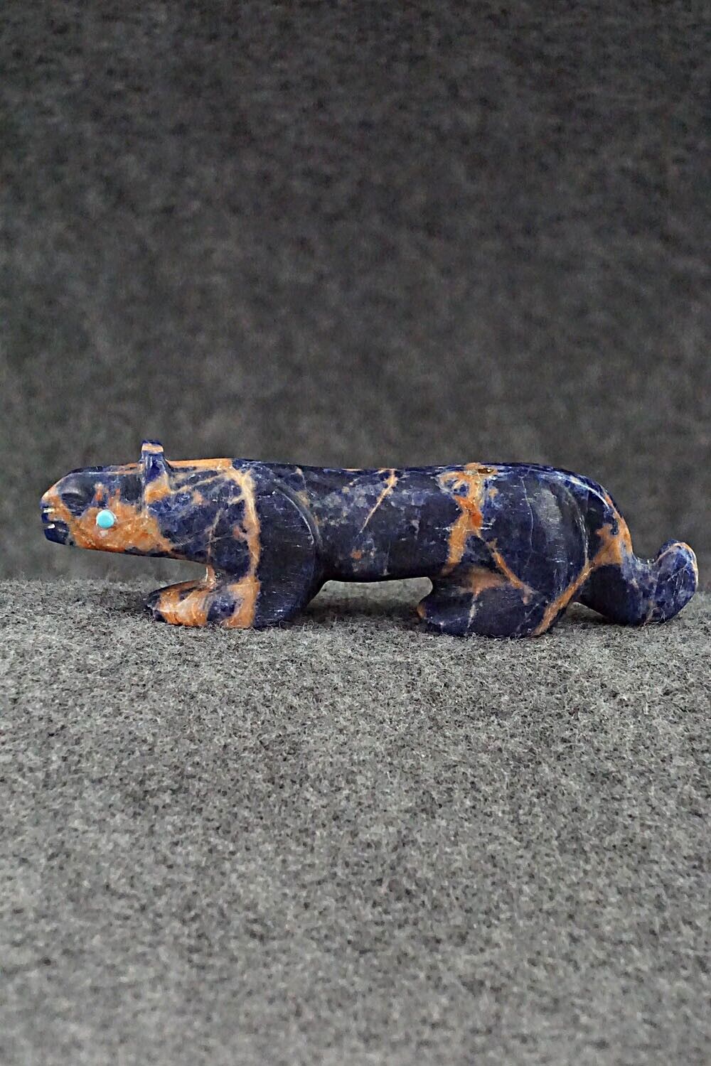 Mountain Lion Zuni Fetish Carving - Ronnie Lunasee