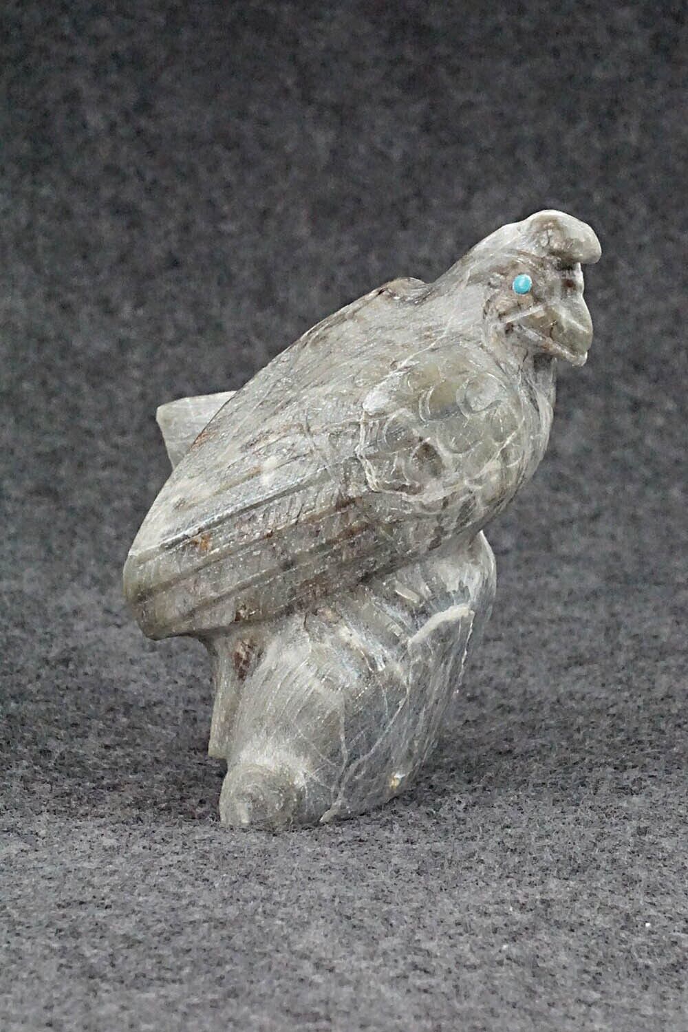 Quail Zuni Fetish Carving - Derrick Kaamasee