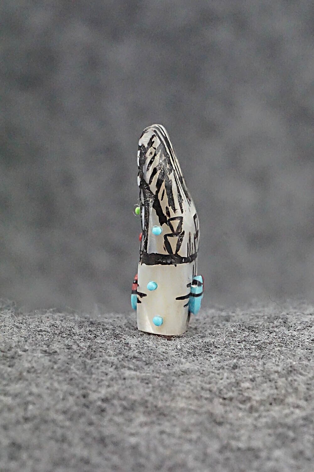 Corn Maiden Zuni Fetish Carving - Jared Amesoli