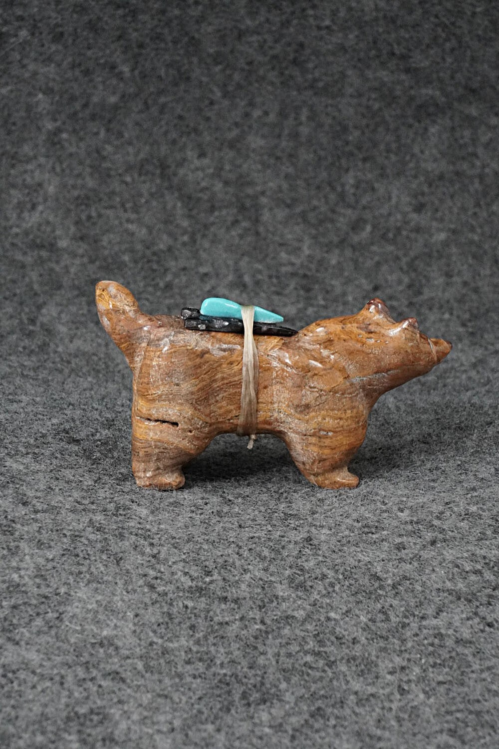 Fox Zuni Fetish Carving - Freddie Leekya