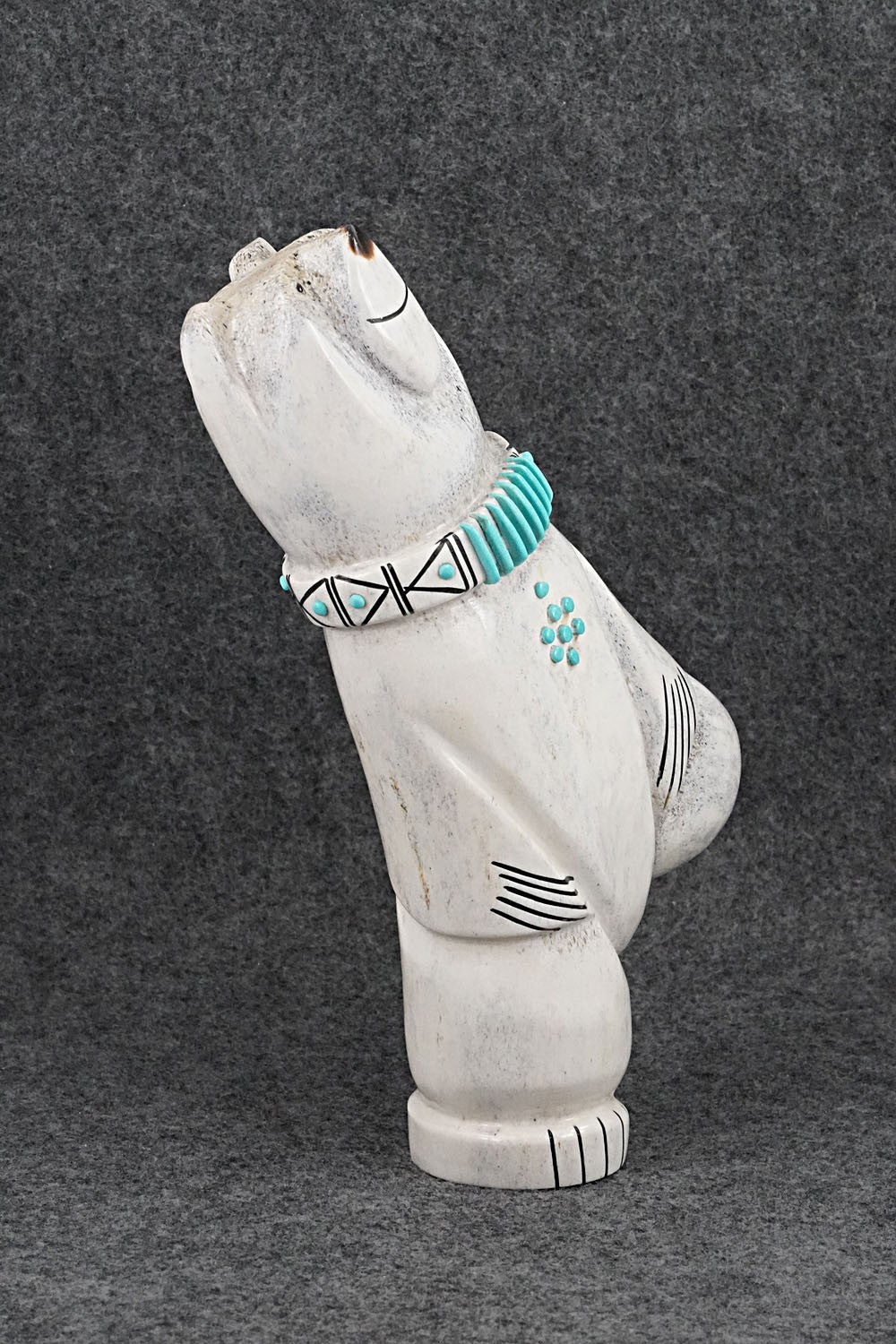 Dancing Bear Zuni Fetish Carving - Claudia Peina