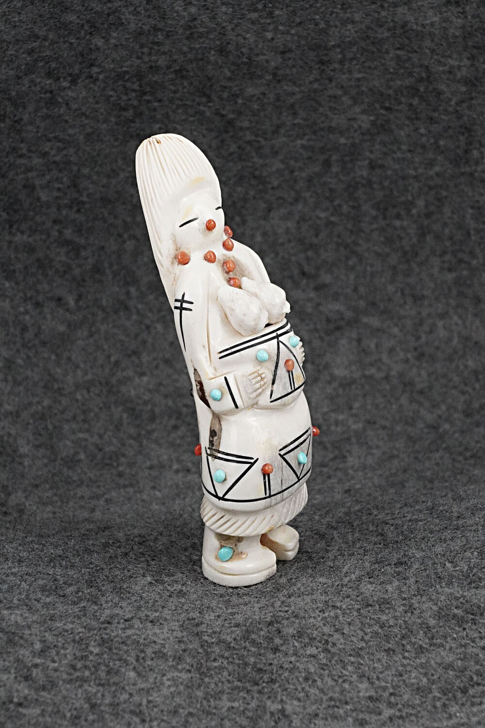 Ola Maiden Zuni Fetish Carving - Claudia Peina