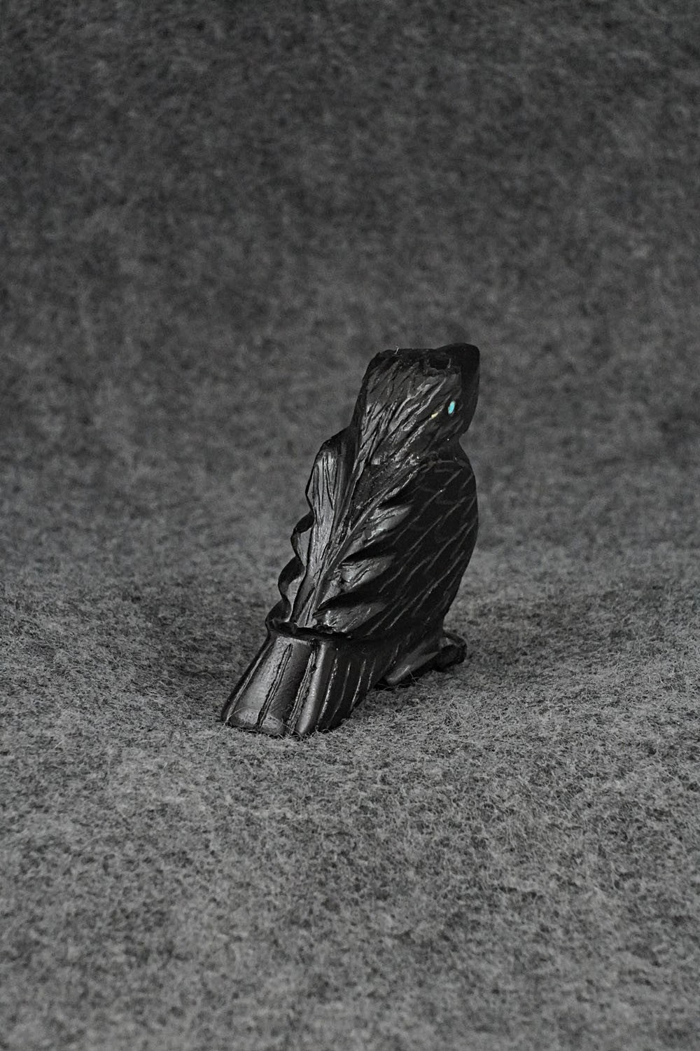 Crow Zuni Fetish Carving - Tony Mackel