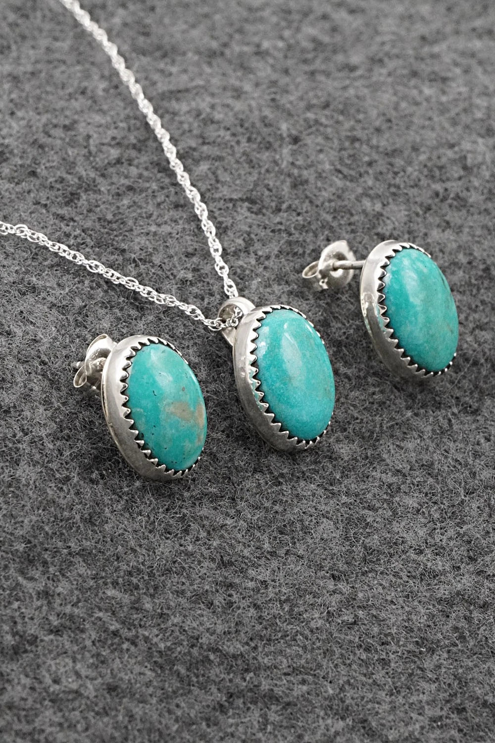 Turquoise & Sterling Silver Necklace Set - Murray Hannaweeka