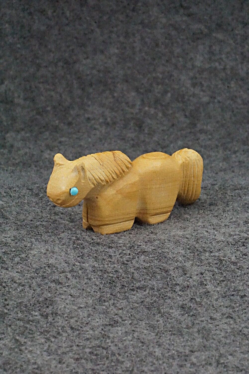 Horse Zuni Fetish Carving - Cody Chavez