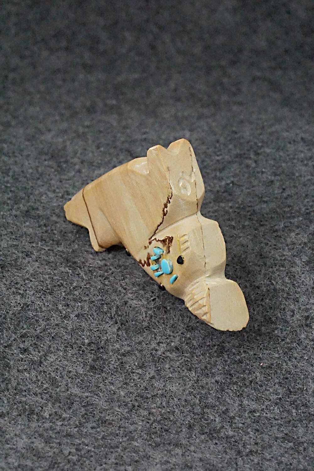 Wolf Zuni Fetish Carving - Danette Laate