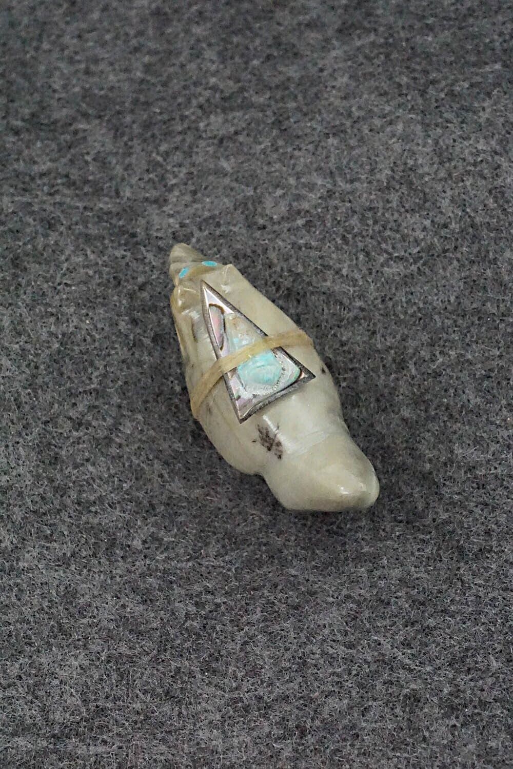 Fox Zuni Fetish Carving - Delvin Leekya