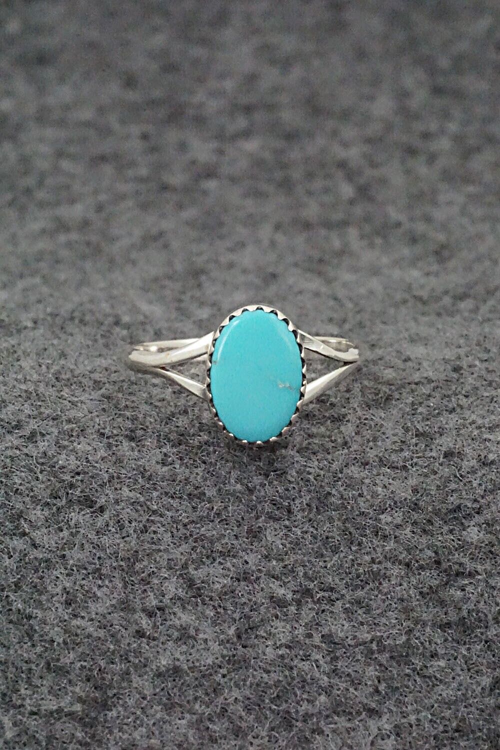 Turquoise & Sterling Silver Ring - Theresa Smith - Size 7.75