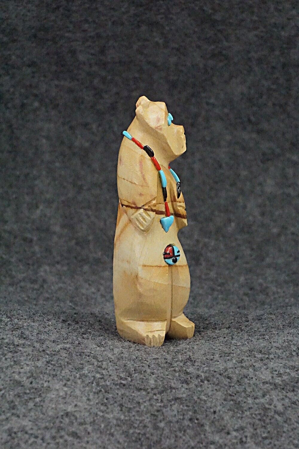 Bear Zuni Fetish Carving - Danette Laate