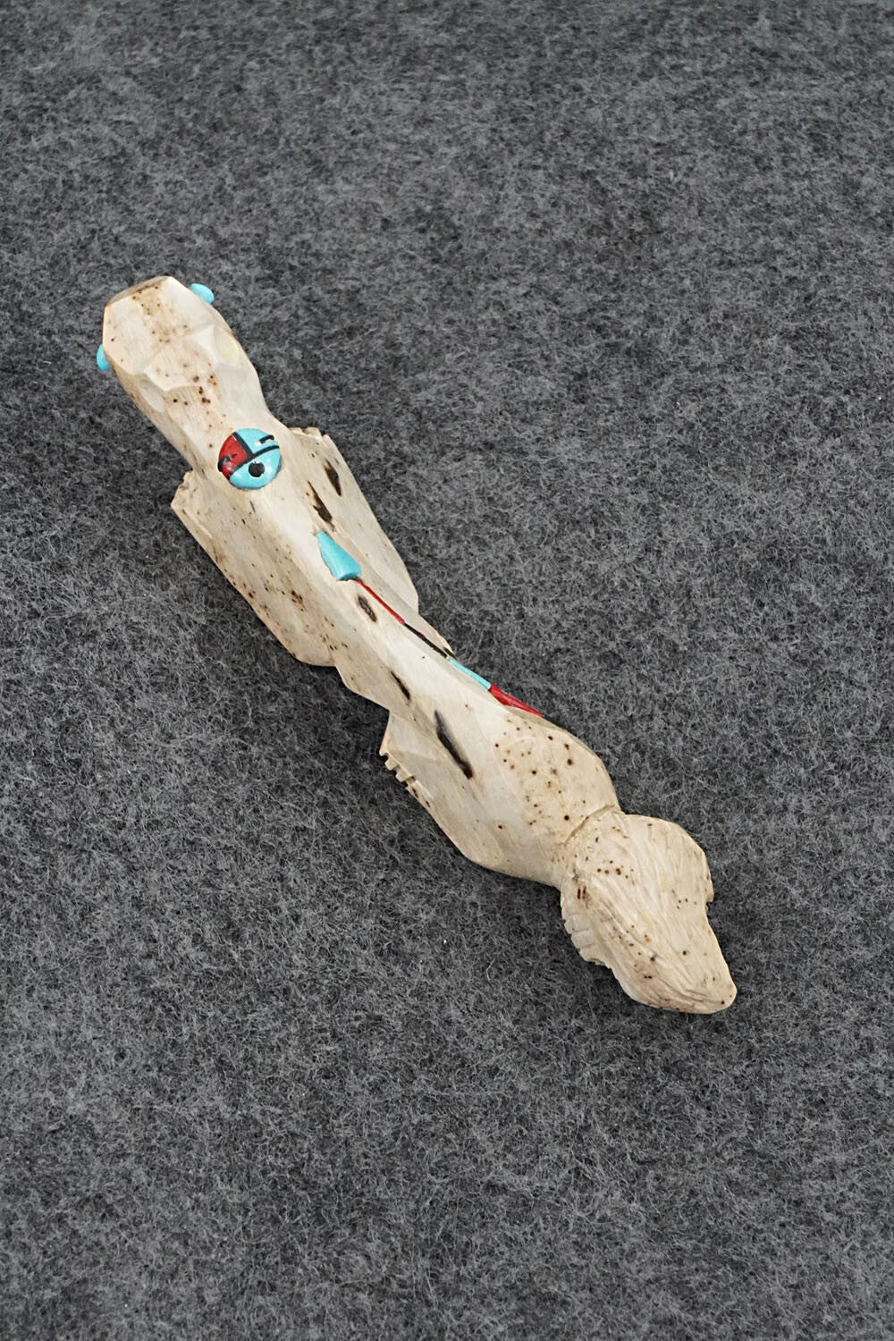 Squirrel Zuni Fetish Carving - Danette Laate